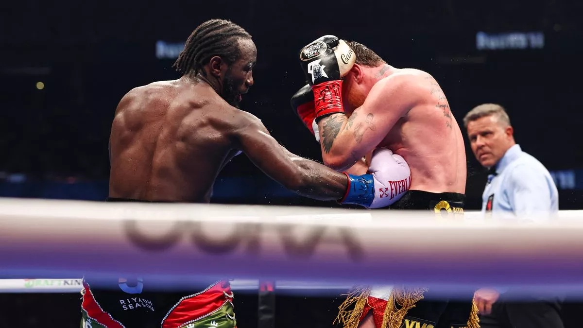 Trận đấu Boxing giữa Canelo và Crawford