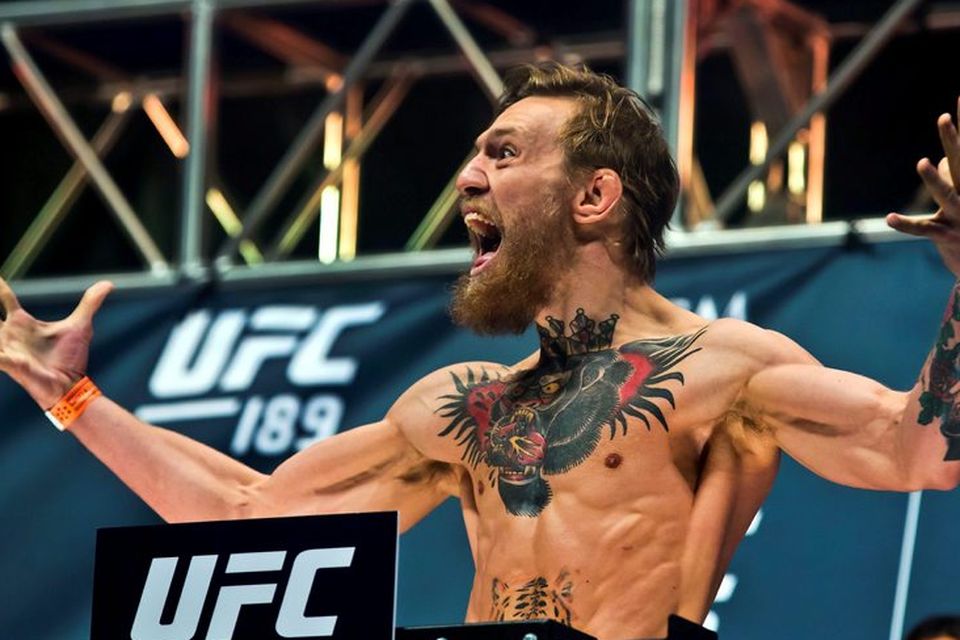 Conor Mcgregor hạng featherweight